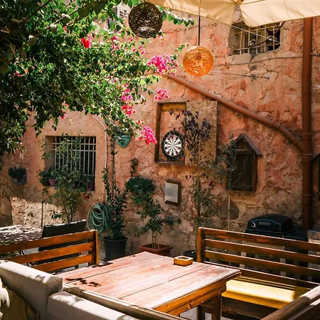 Carob Hostel-3